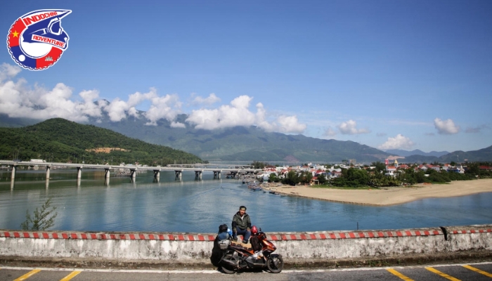 10-Day Hanoi to Da Nang Motorcycle Tour on Ho Chi Minh Trail