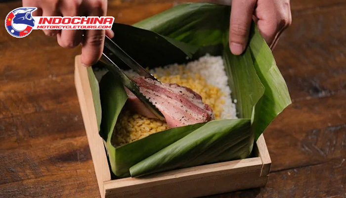 Vietnam food: Banh Chung - Traditional culinary symbol of Vietnamese Tet