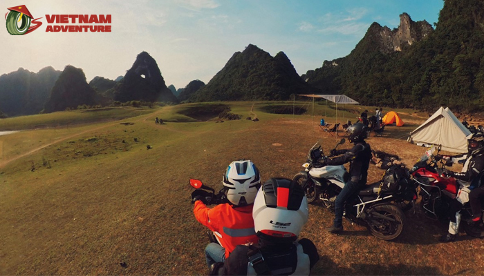What do you need to consider when choosing a motorcycle tour provider?