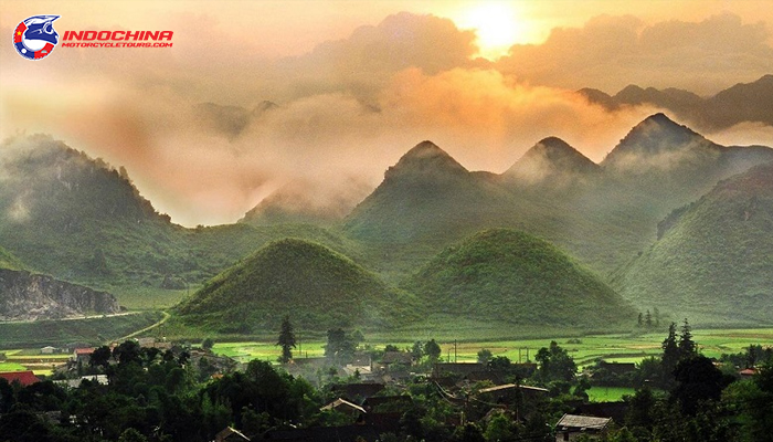 Behind the Co Tien Twin Mountains is an interesting folklore 