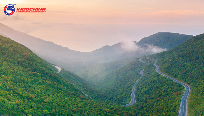 Hai Van Pass separates the tropical and subtropical zones of Central Vietnam