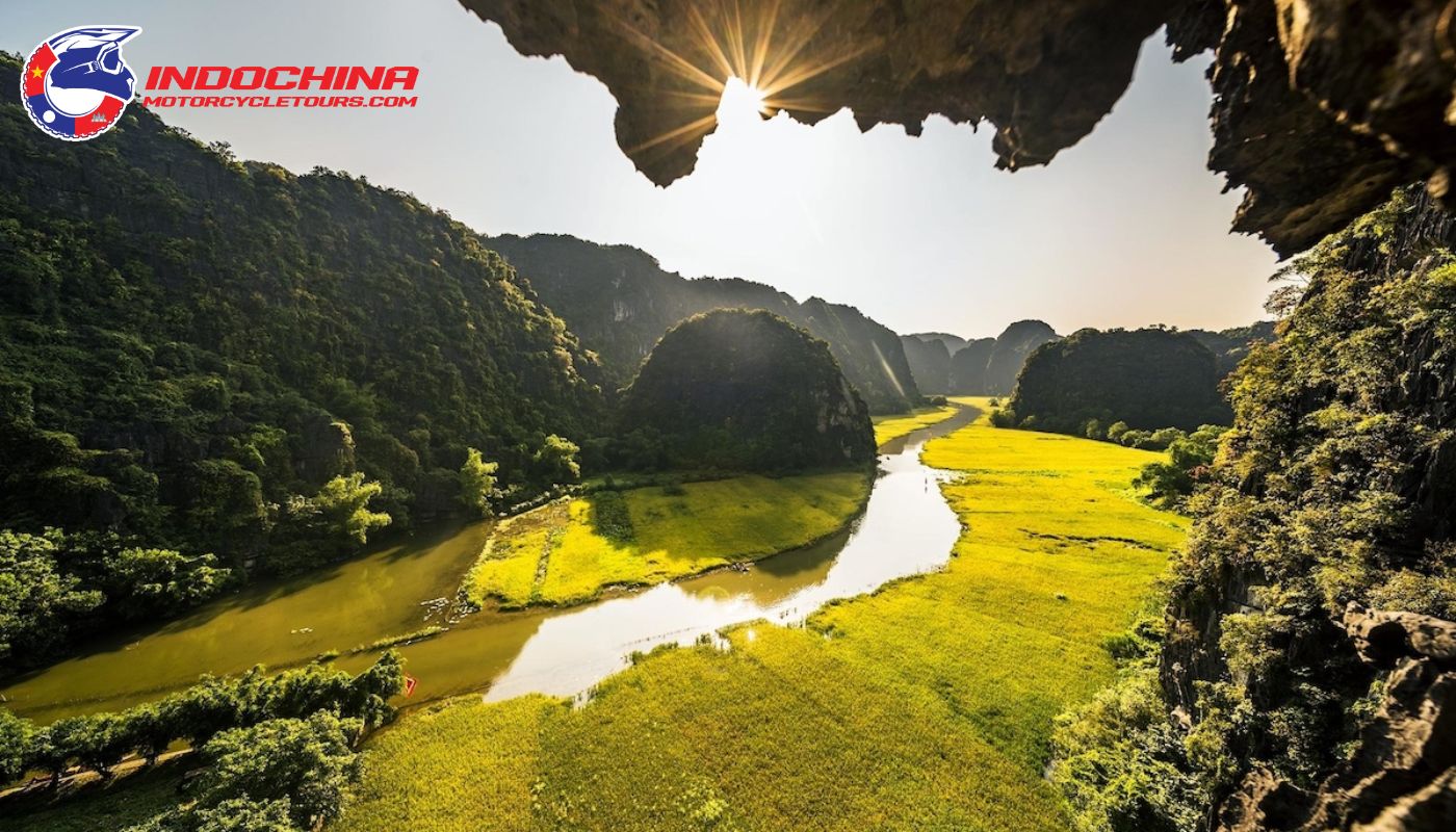 Explore the iconic Hanoi to Ninh Binh motorbike route and its stunning scenery