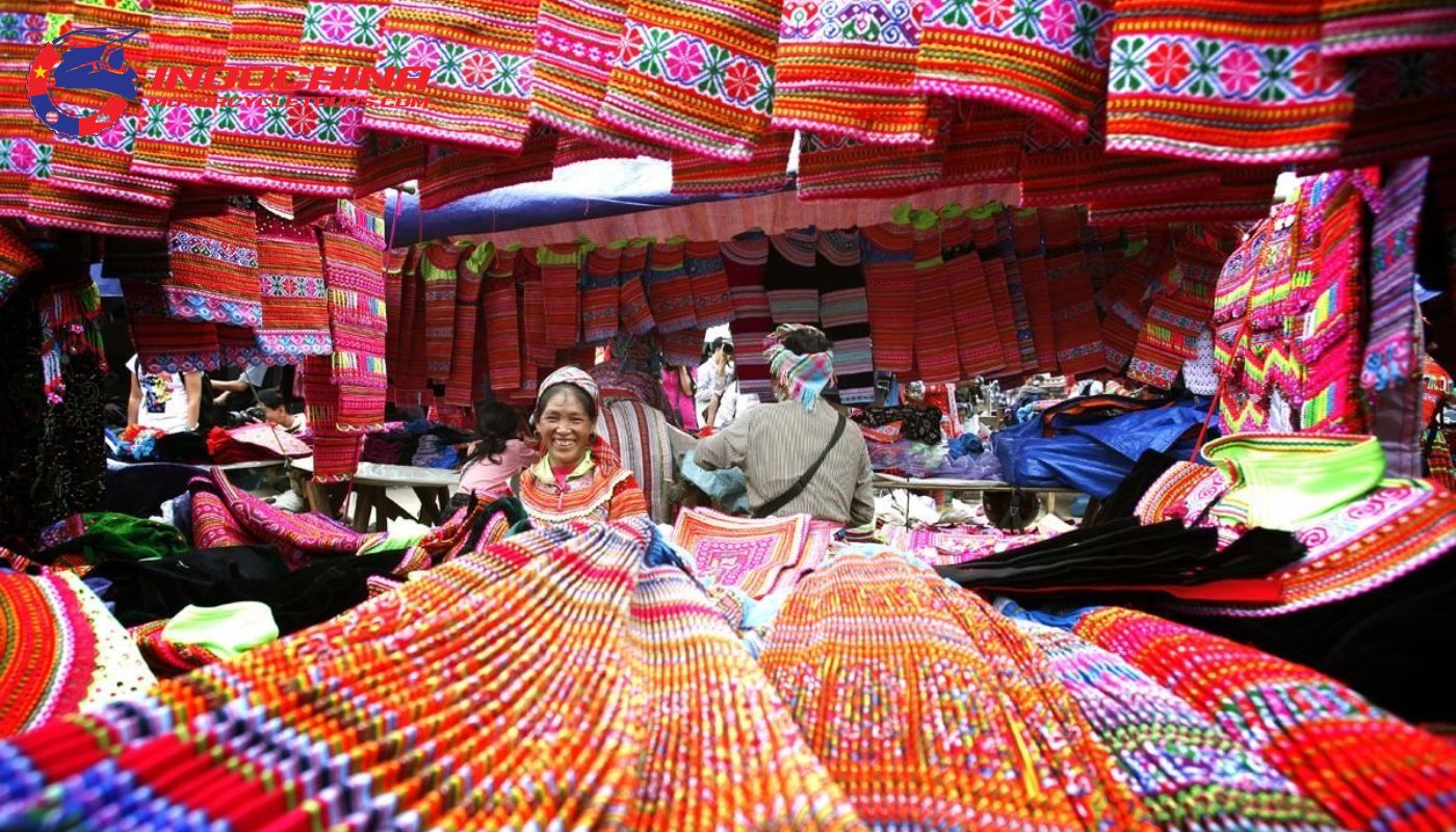 Colorful stalls and vibrant activity at Dong Van Market, a must-see spot in the Dong Van travel guide